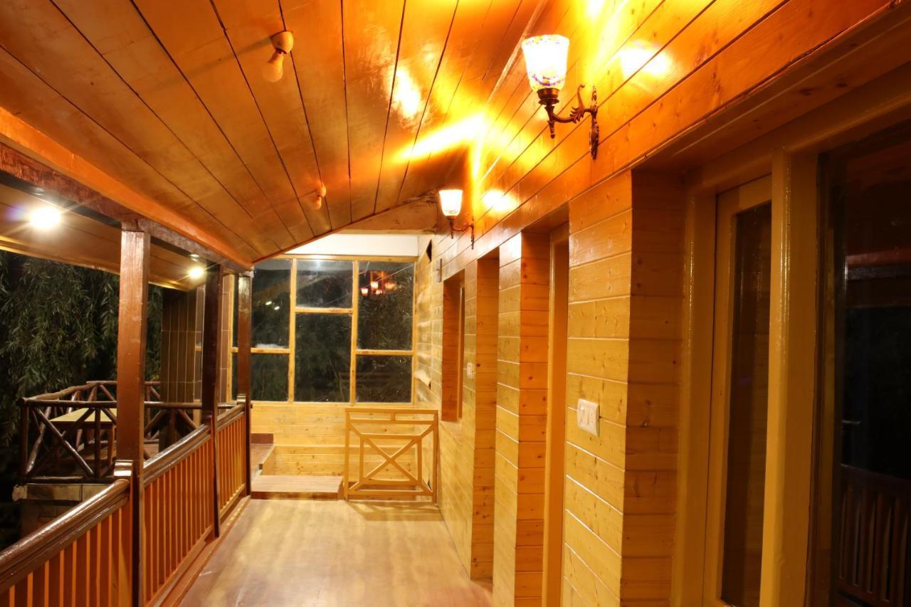 Forest Wood Cottage Манали Экстерьер фото